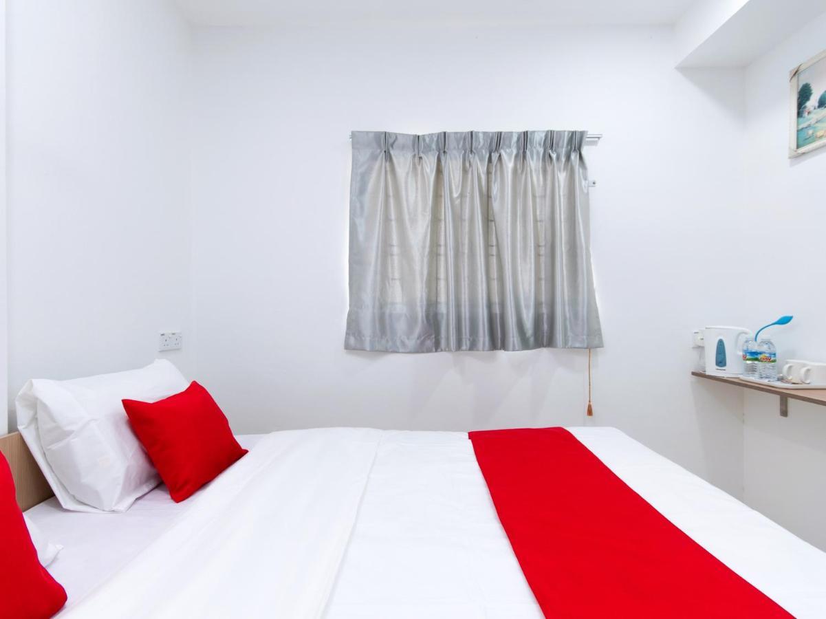 Oyo 44011 Weng Bee Guest House Kota Kinabalu Esterno foto